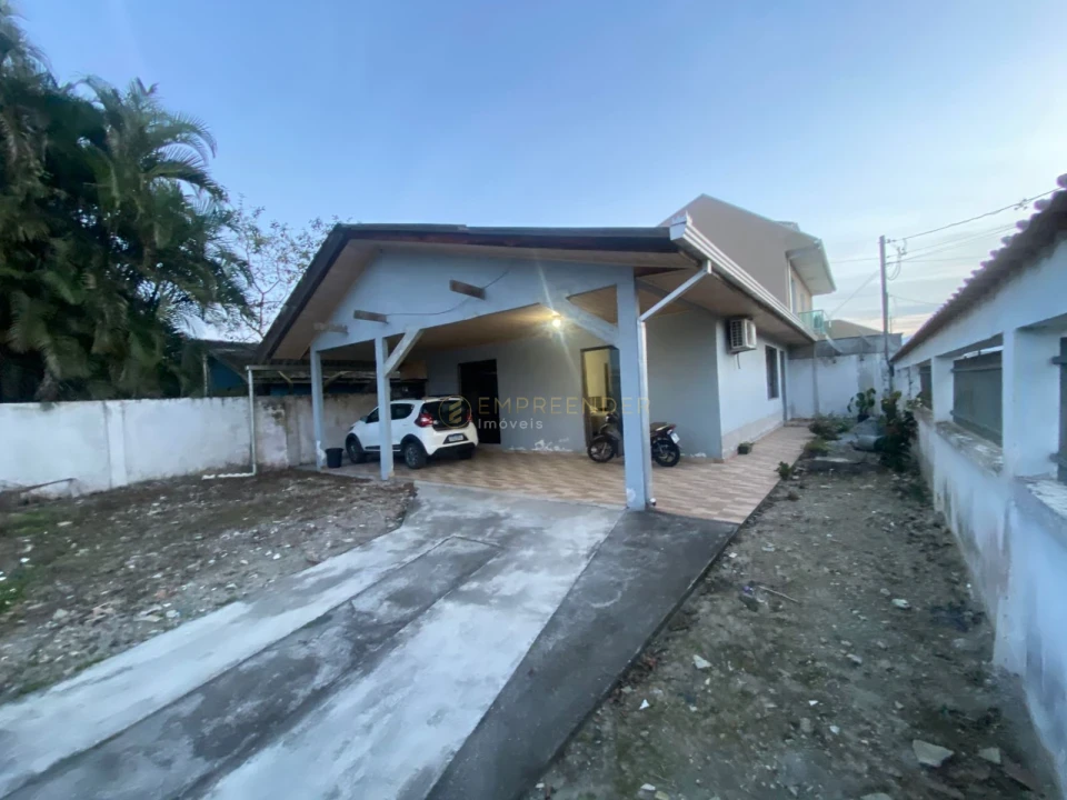 Imagens do imóveis Casa À Venda Parque Agari Paranaguá