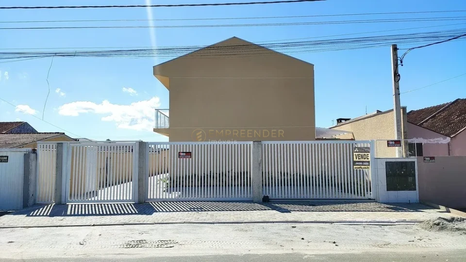 SOBRADO EM CONDOMÍNIO NO BALNEÁRIO GAIVOTAS