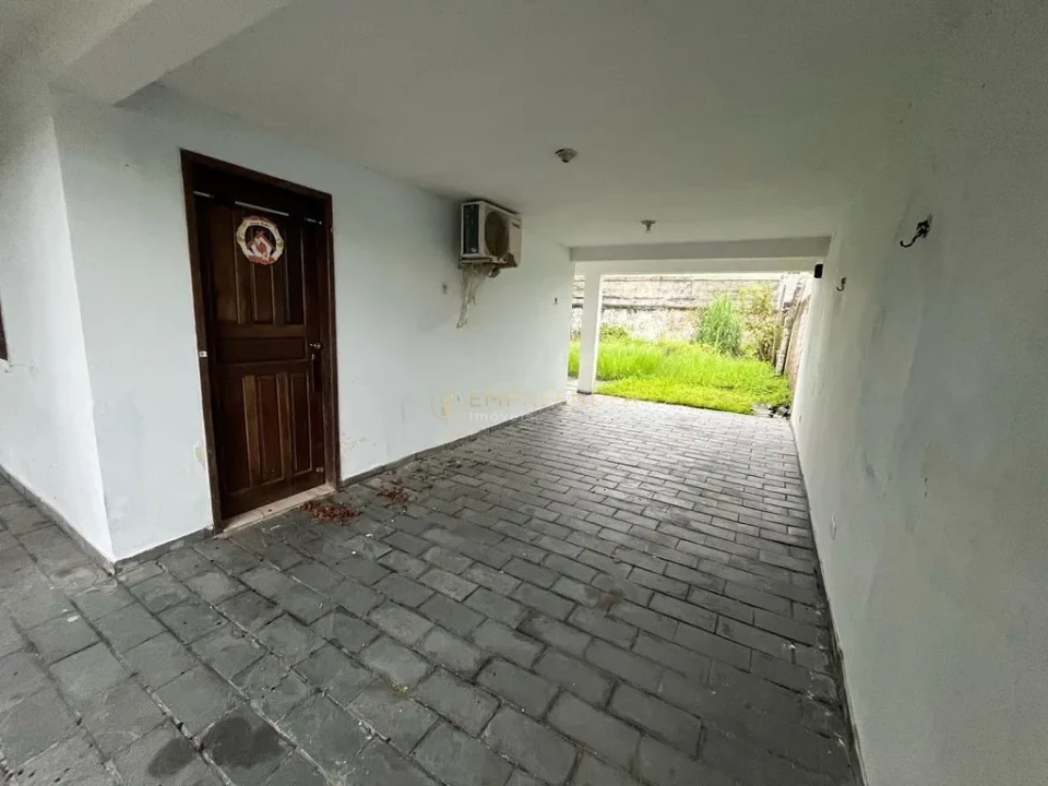 Casa à venda no Balneário Riviera