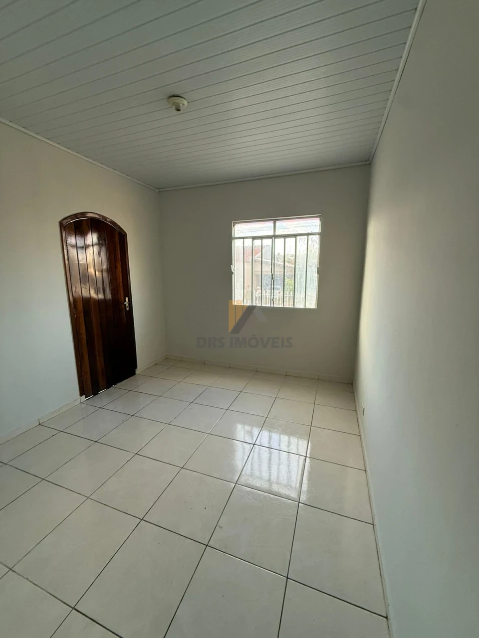 Casa para locação com 02 quartos R$ 1.350,00