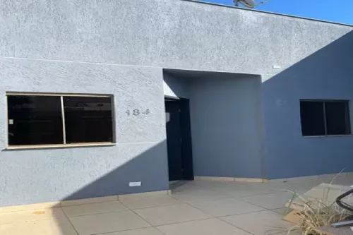 Casa a venda no Parque Juliana, próxima H.U e Aeroporto.