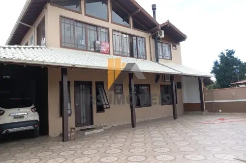 SOBRADO EM FLORIANÓPOLIS - CAMPECHE