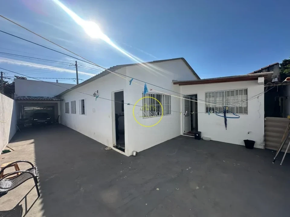 Imagens do imóveis CASA/PONTO COMERCIAL - ESTAÇÃO