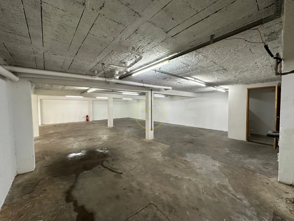 Imagens do imóveis GALPÃO- ESTACIONAMENTO