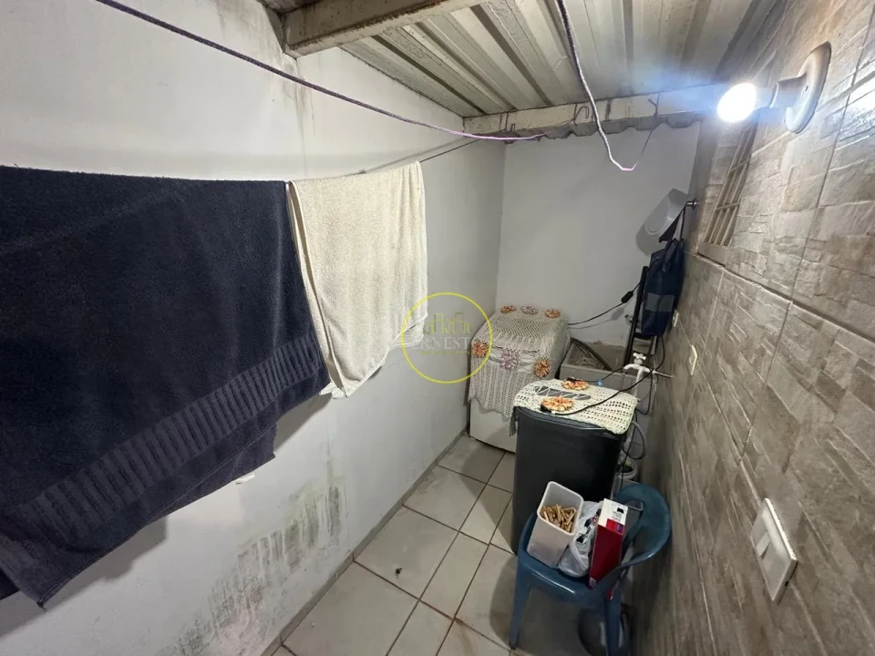 Imagens do imóveis CASA/PONTO COMERCIAL - ESTAÇÃO