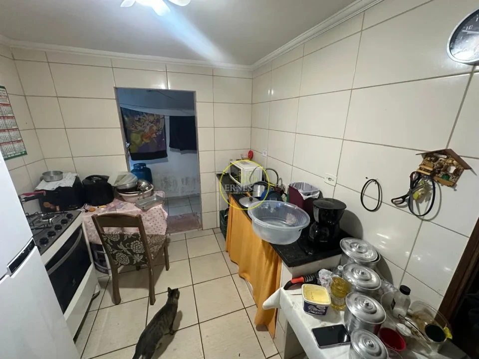 Imagens do imóveis CASA/PONTO COMERCIAL - ESTAÇÃO