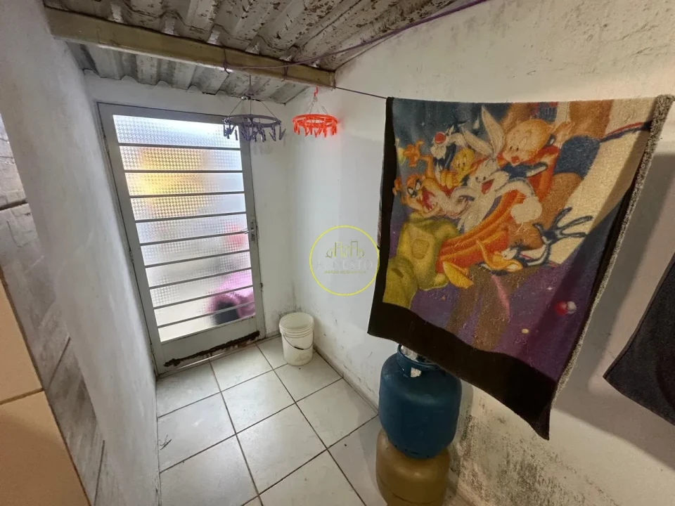 Imagens do imóveis CASA/PONTO COMERCIAL - ESTAÇÃO