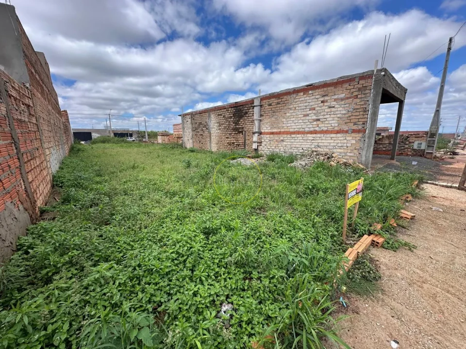 TERRENO IARA