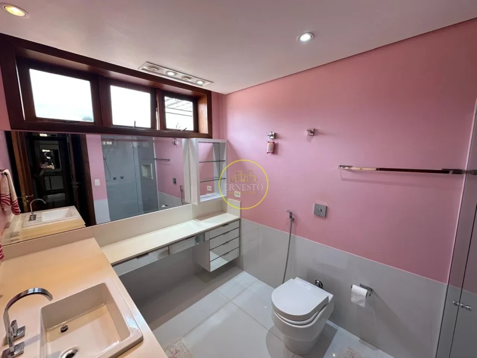 Imagens do imóveis CASA ALTO PADRÃO - CHACARA PEIXE