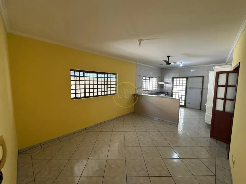 Imagens do imóveis CASA RESIDENCIAL - CHACARA PEIXE