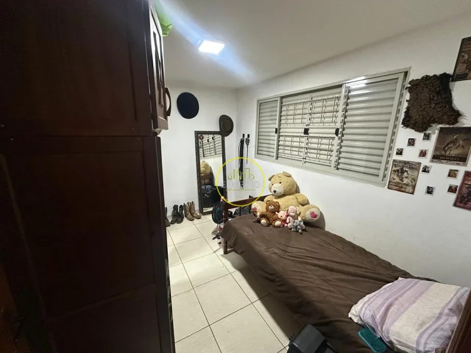 Imagens do imóveis CASA/PONTO COMERCIAL - ESTAÇÃO