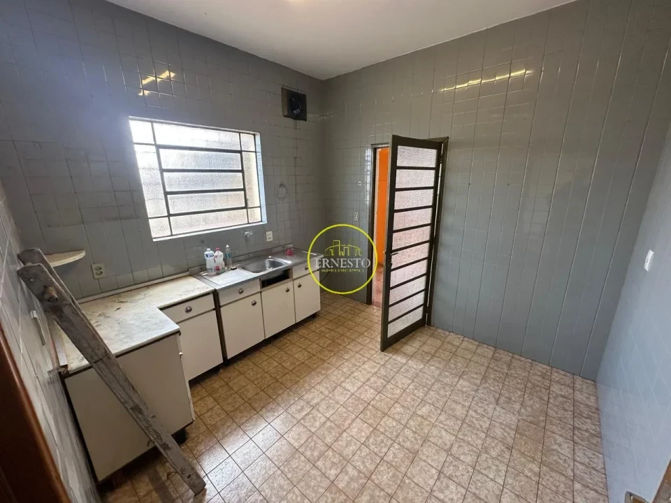 Imagens do imóveis CASA- CENTRO