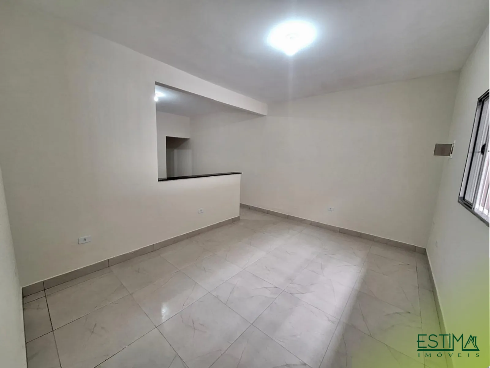 Casa 2 Quartos no Jardim Bandeirantes