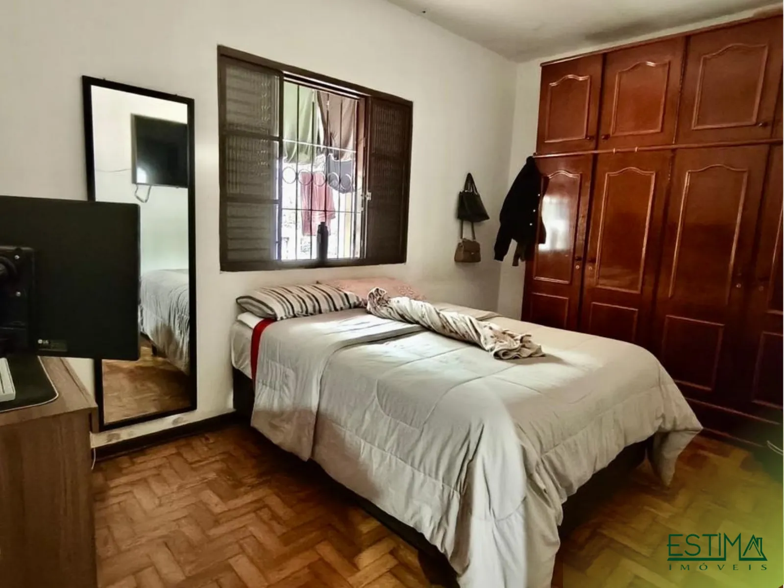Casa 2 Quartos no Jardim Colonial