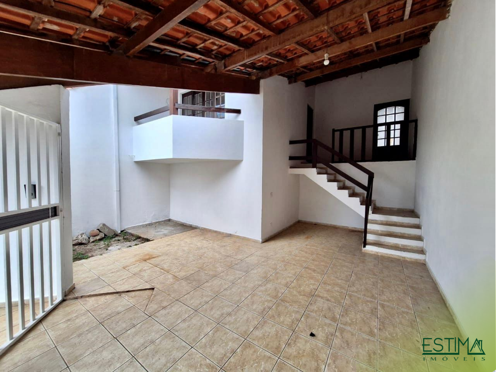 Casa Sobrado 3 Quartos sendo 1 Suíte no Villa Branca Jacareí
