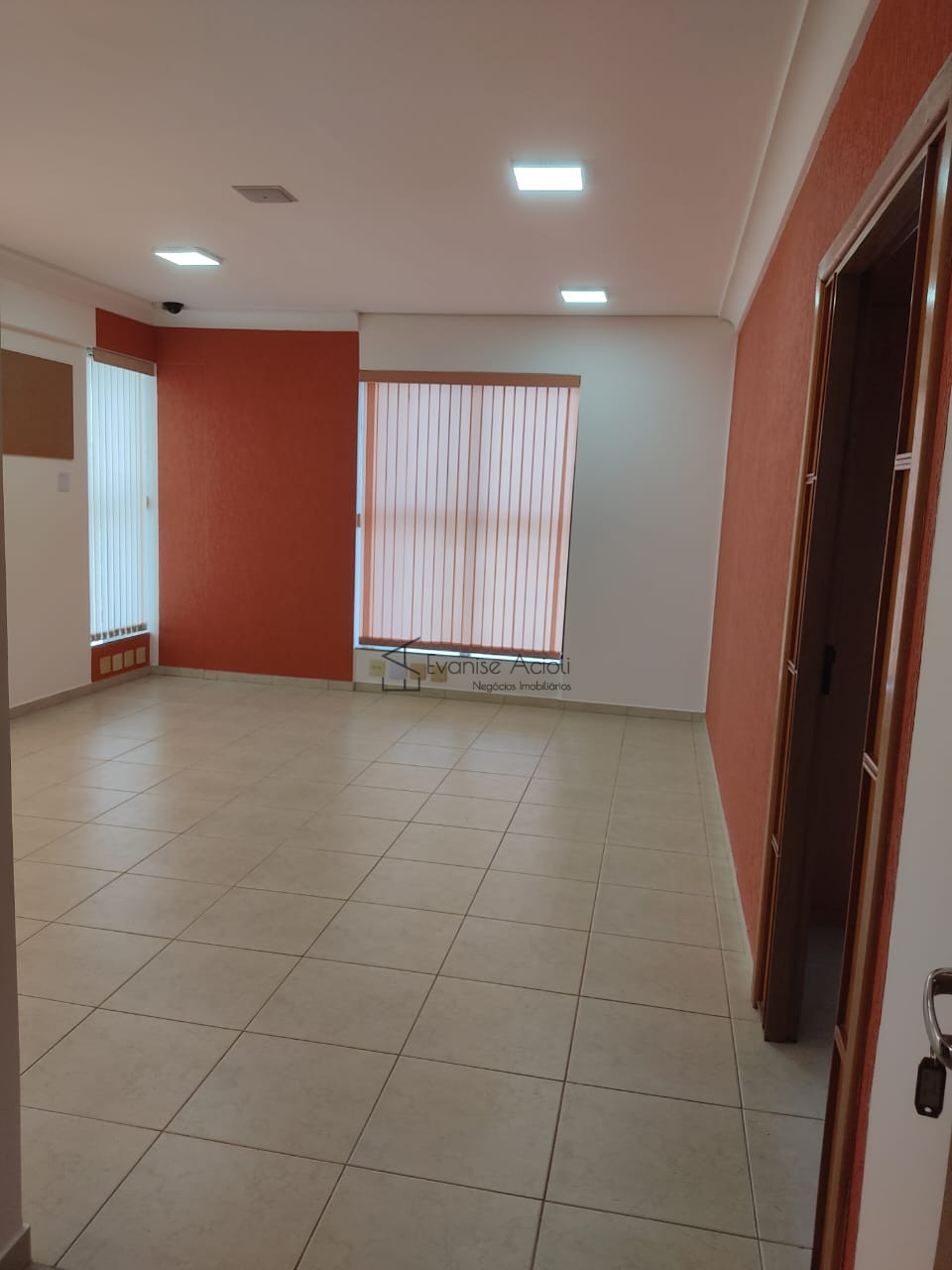 Imagens do imóveis edificio comercial policlínica