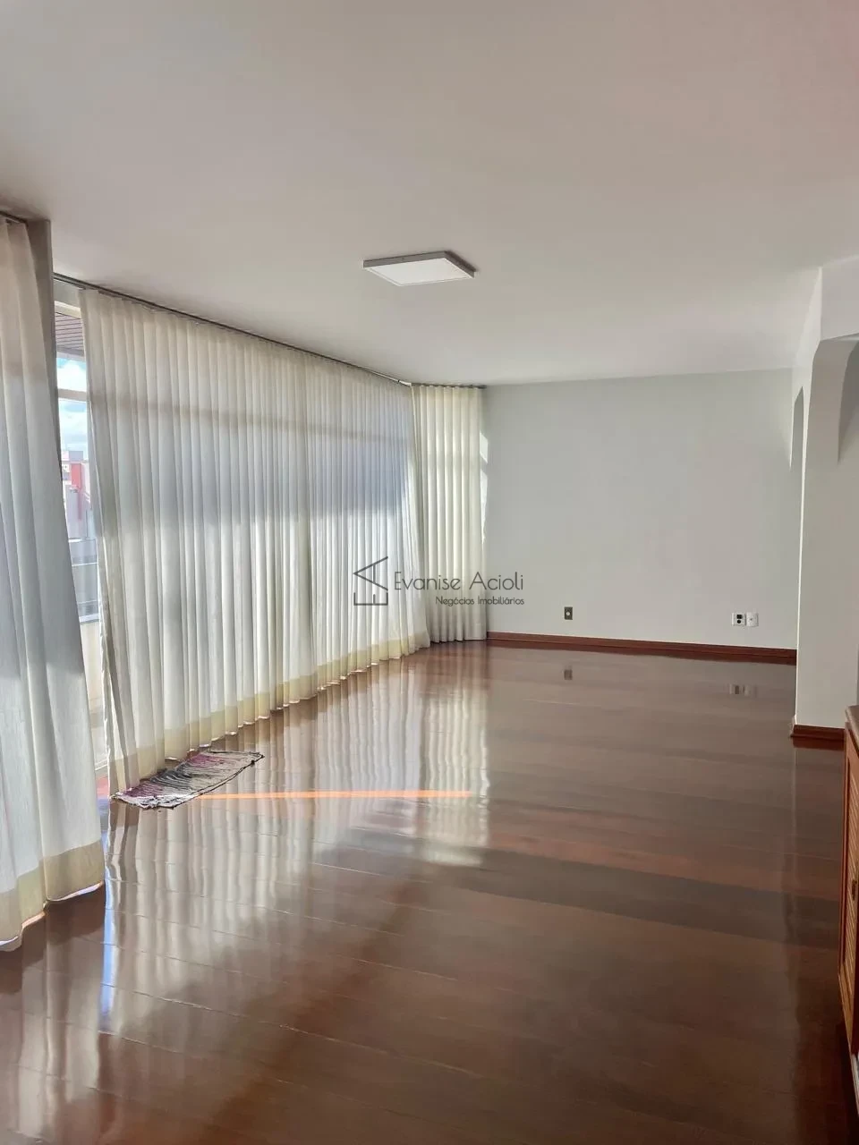 Imagens do imóveis EDIFÍCIO JOÃO NICOLAU