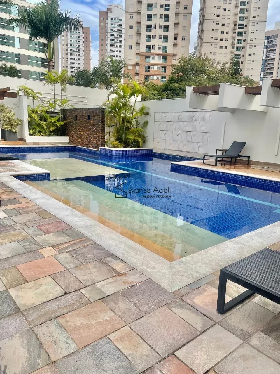 Imagens do imóveis EDIFÍCIO UPTOWN RESIDENCE
