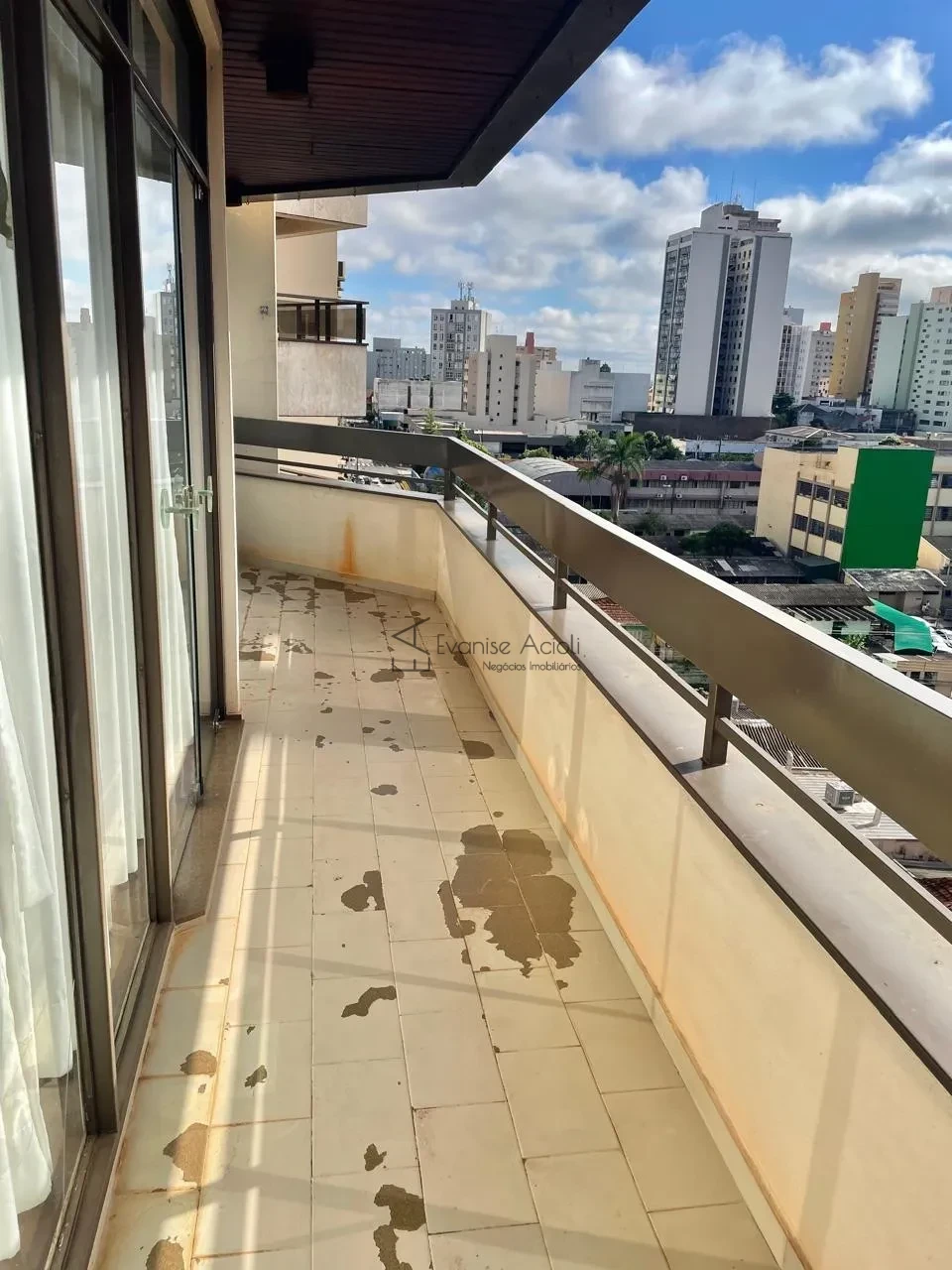 Imagens do imóveis EDIFÍCIO JOÃO NICOLAU