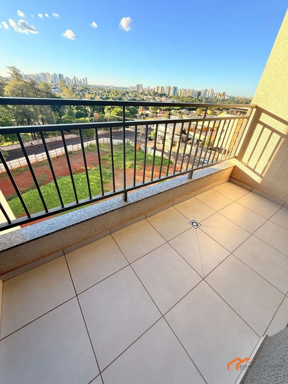 Imagens do imóveis APARTAMENTO ED. VIBE | YTICON.