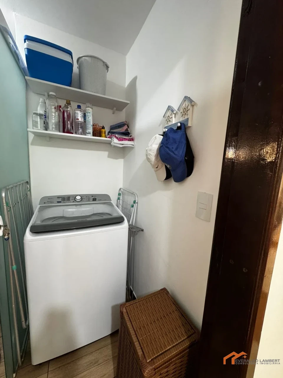 Imagens do imóveis APARTAMENTO ED. FLAT GUARATUBA | MOBILIADO | ALUGUEL POR DIÁRIA.