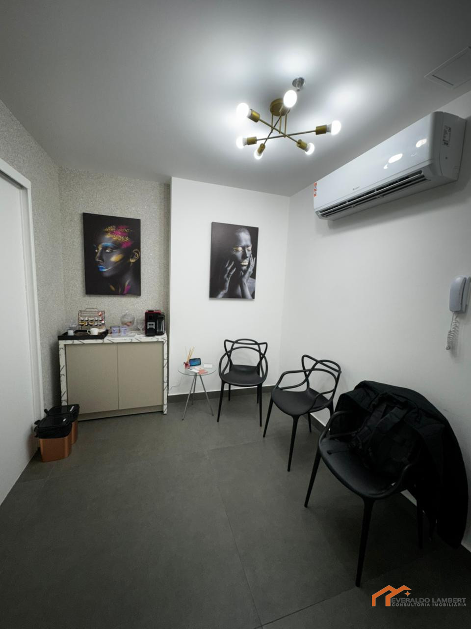Imagens do imóveis SALA  ED. ATSUSHI  YOSHII TOWER - Decorada.