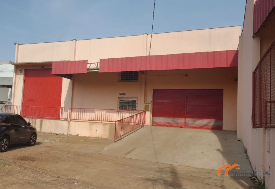 Imagens do imóveis BARRACÃO 1000M²  + DOCA.