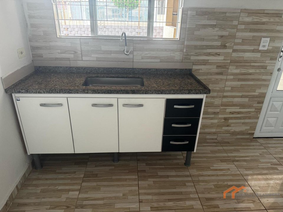 Imagens do imóveis CASA COM EDÍCULA.