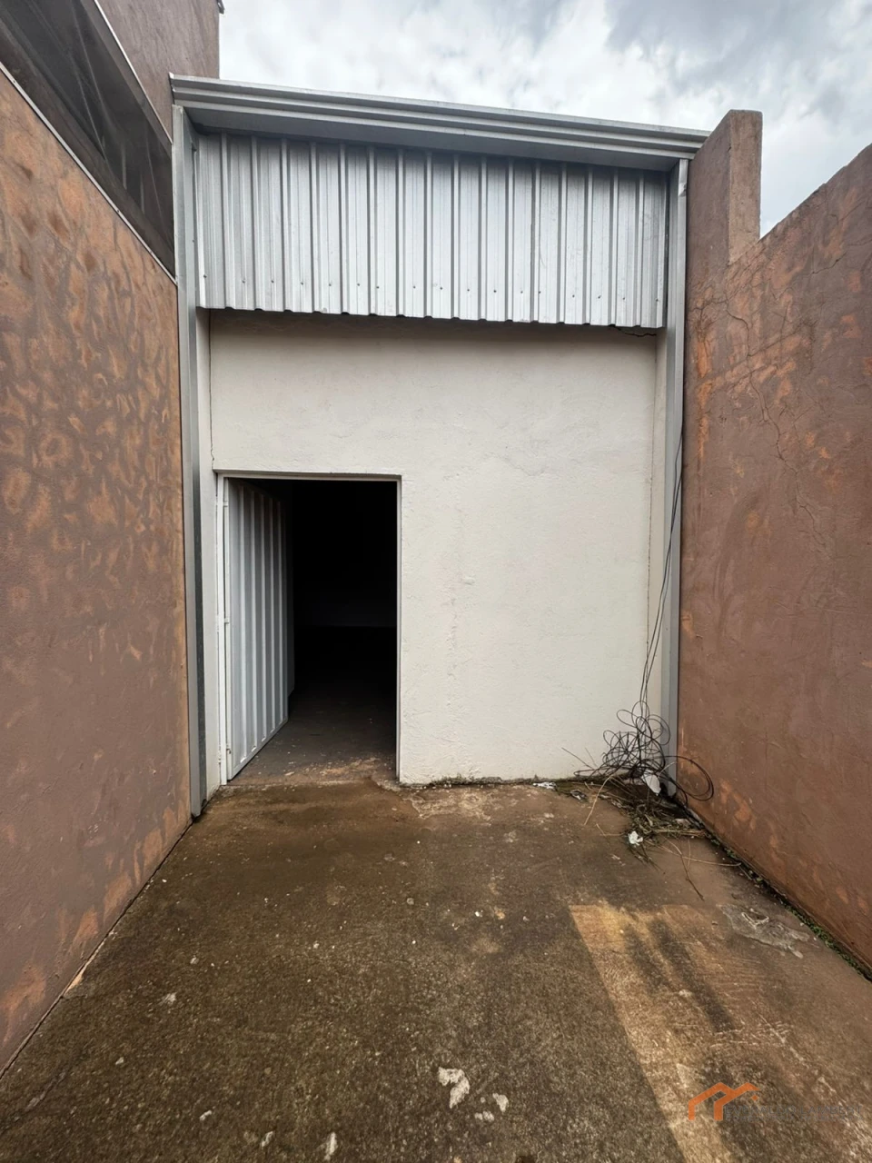 Imagens do imóveis BARRACÃO 180m²