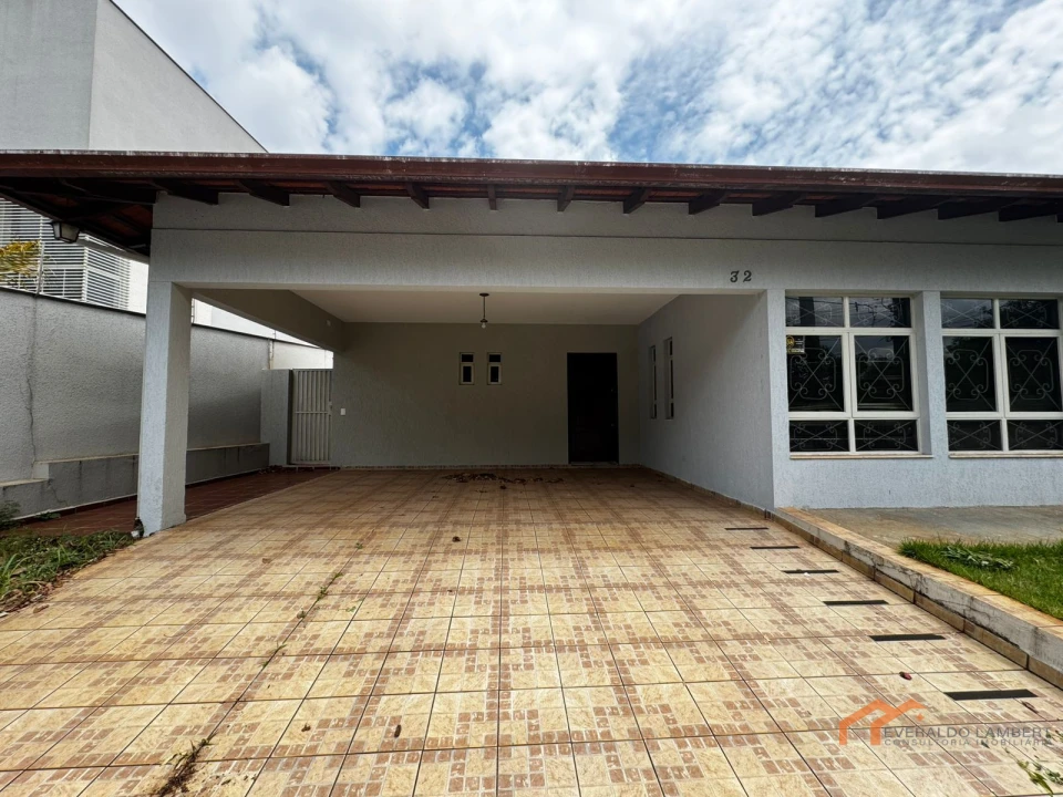 Imagens do imóveis CASA JD. QUEBEC