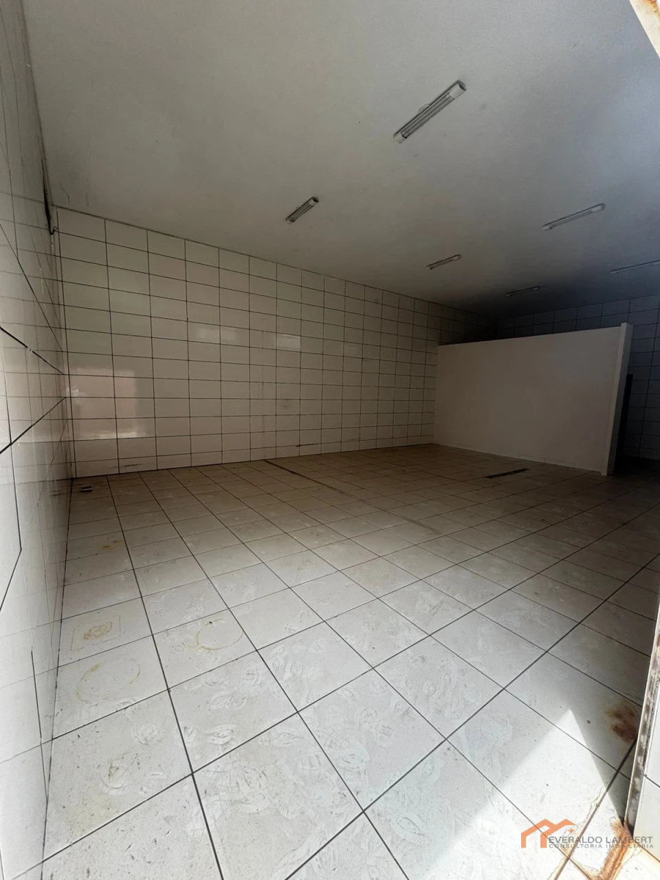 Imagens do imóveis BARRACÃO 180m²
