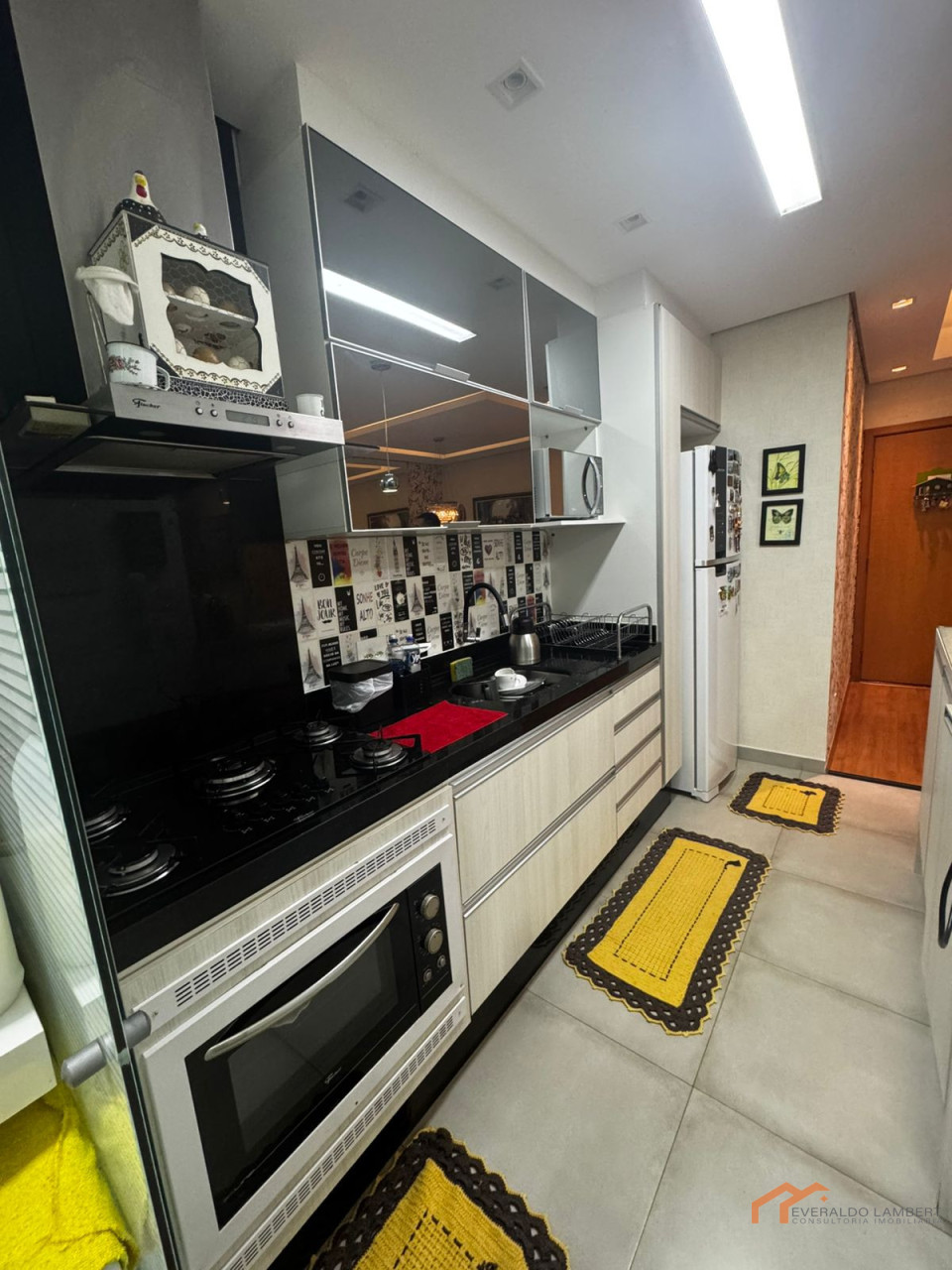 Imagens do imóveis APARTAMENTO ED. ACQUAROYAL