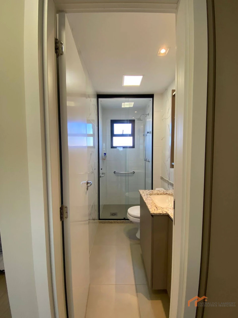 Imagens do imóveis APARTAMENTO ED. CONCEPT PALHANO HOME | MOBILIADO.