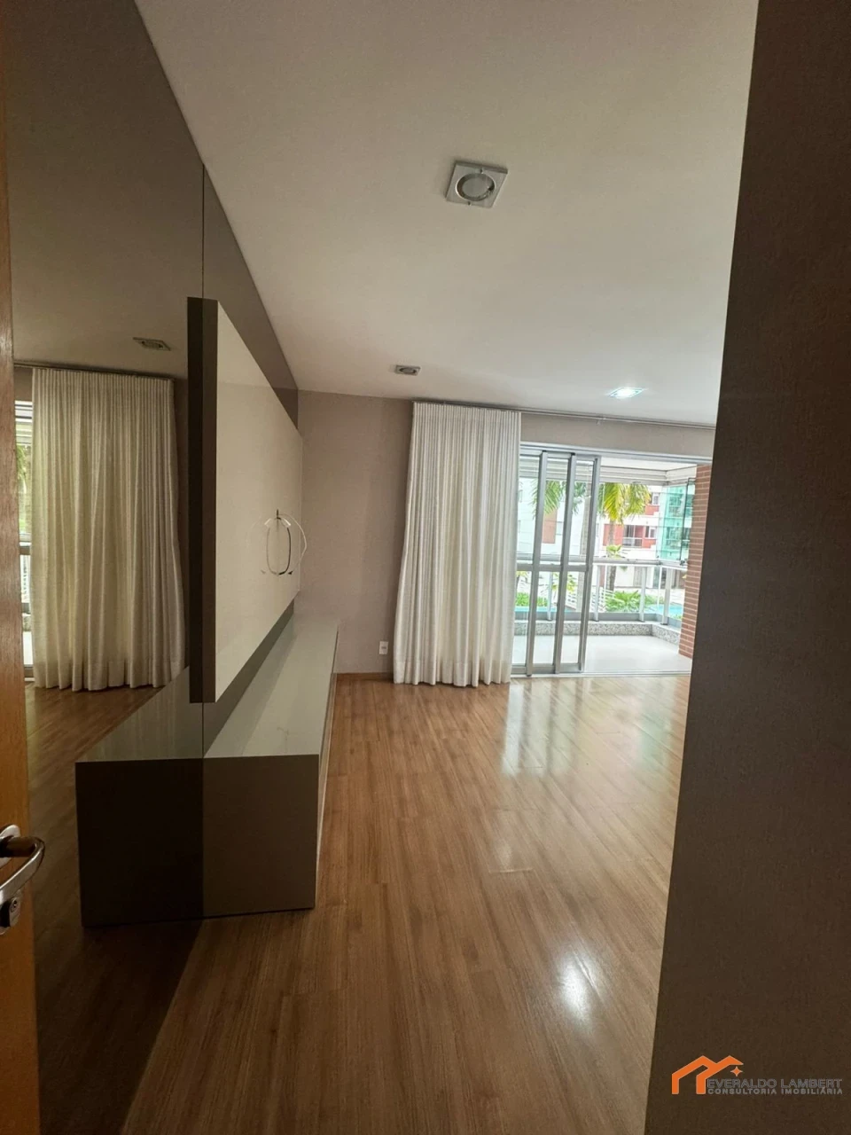 Imagens do imóveis APARTAMENTO ED. ECO JARDINS RESIDENCE & RESORT | PLAENGE.