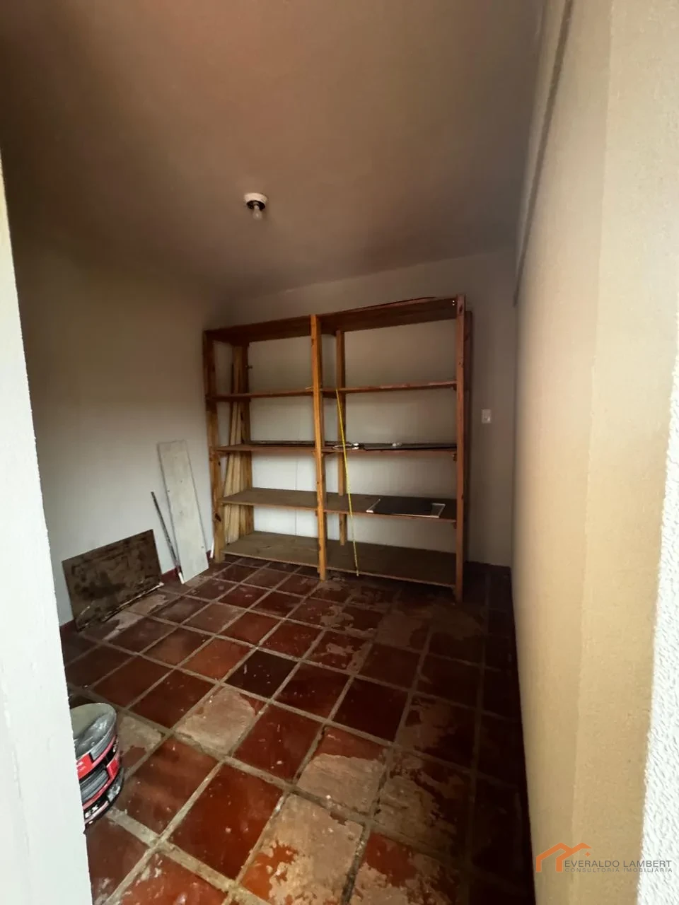 Imagens do imóveis CASA COM EDÍCULA.