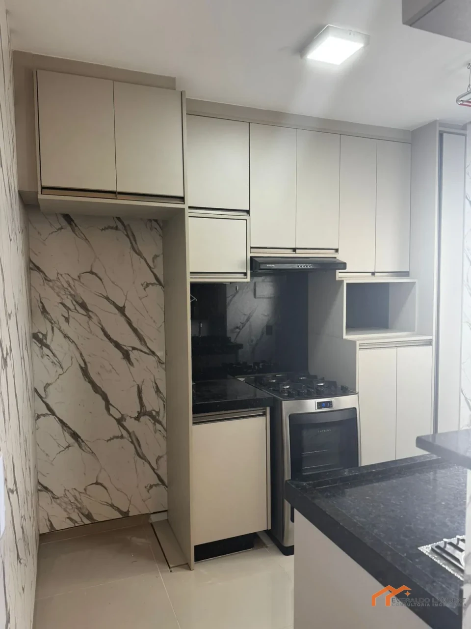 Imagens do imóveis APARTAMENTO ED. SPAZIO LA TRAVIATA | SEMI MOBILIADO.
