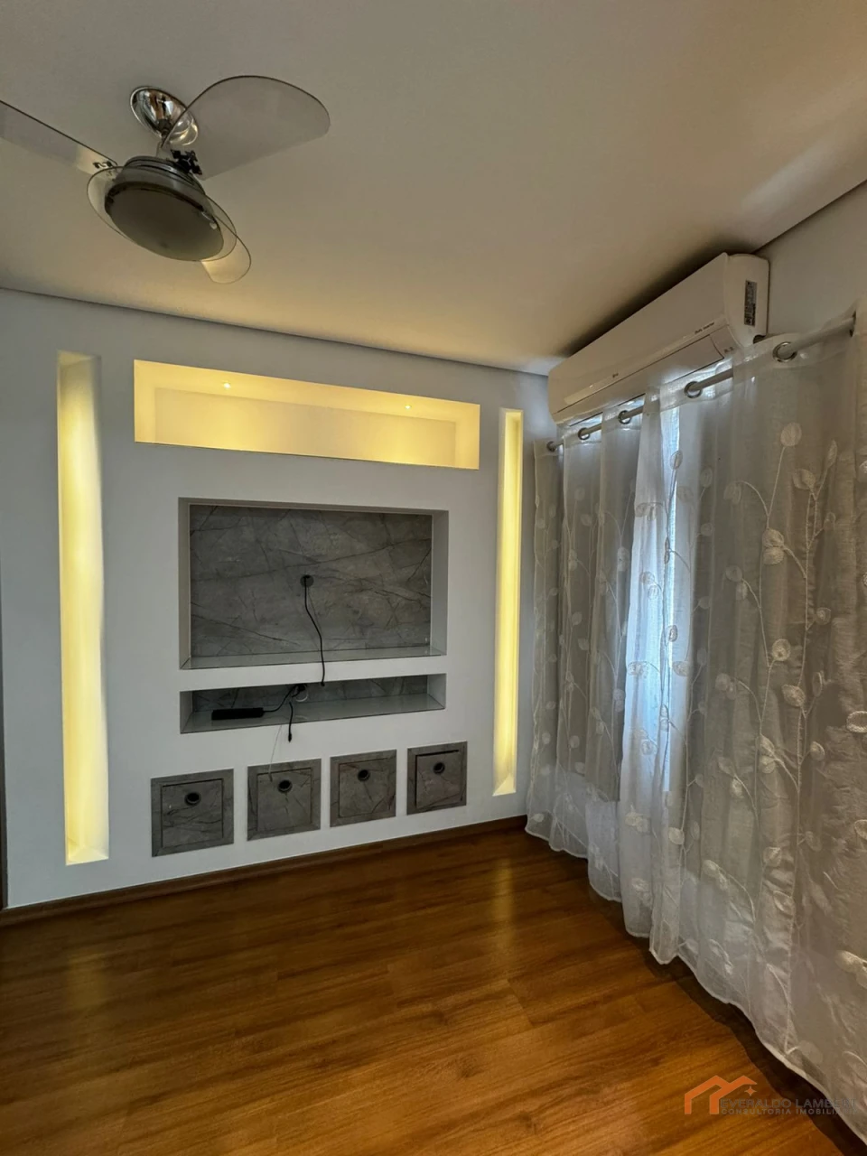 Imagens do imóveis APARTAMENTO ED. ACQUAROYAL | Decorado.
