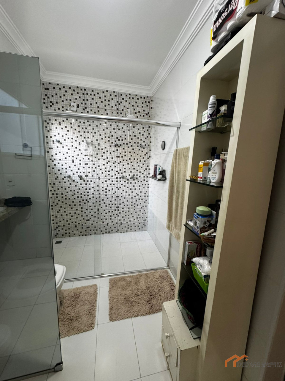 Imagens do imóveis CASA COND. ROYAL FOREST RESIDENCE | 3 Suítes.