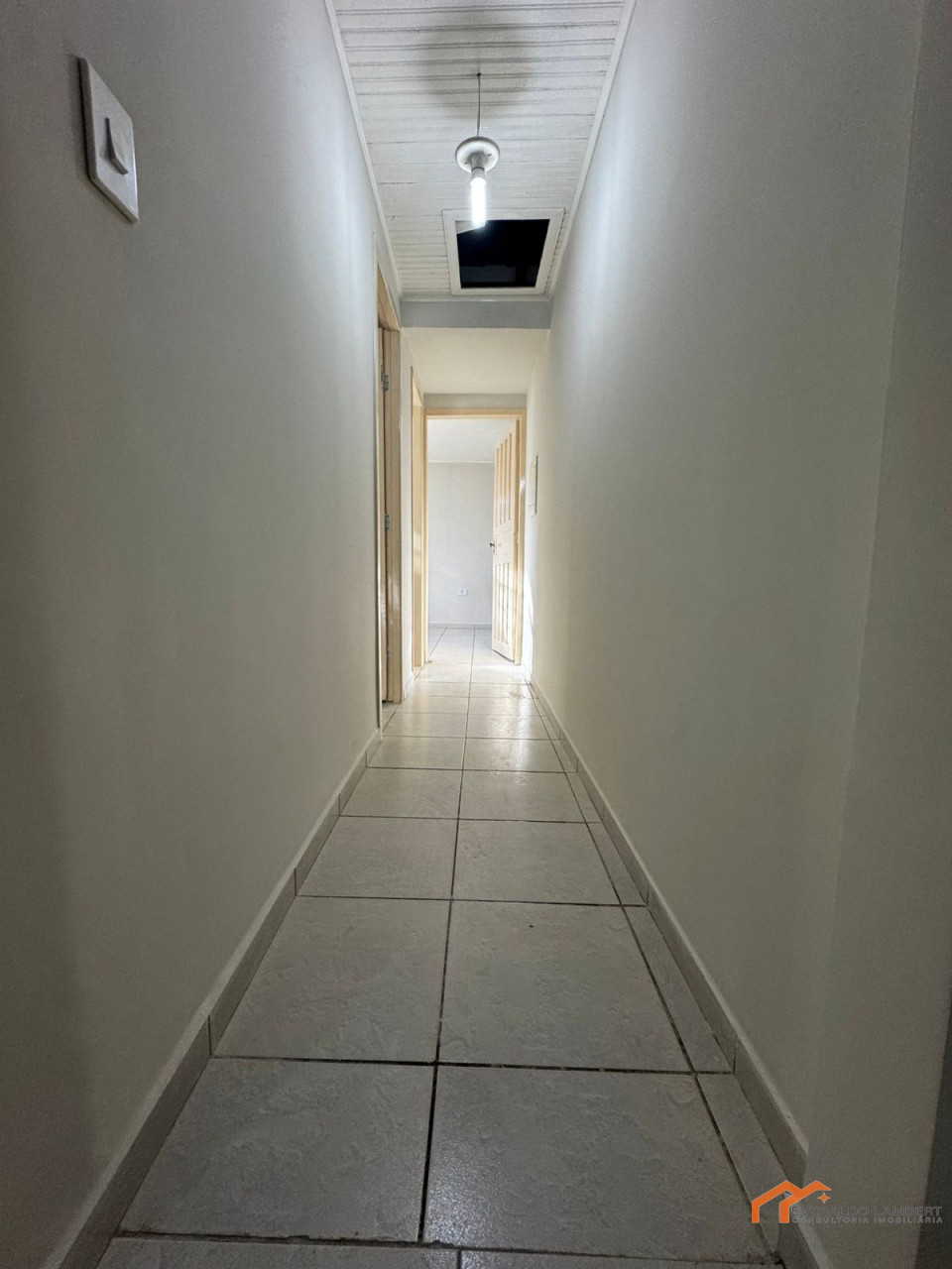 Imagens do imóveis CASA REFORMADA JD. IMAGAWA.