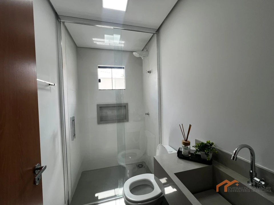 Imagens do imóveis CASA CONDOMÍNIO MORADA DAS FLORES |