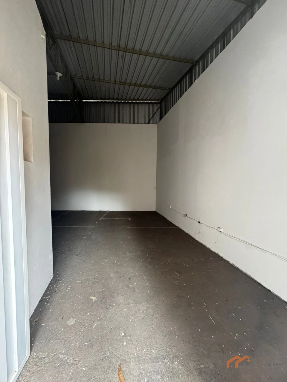 Imagens do imóveis BARRACÃO 180m²