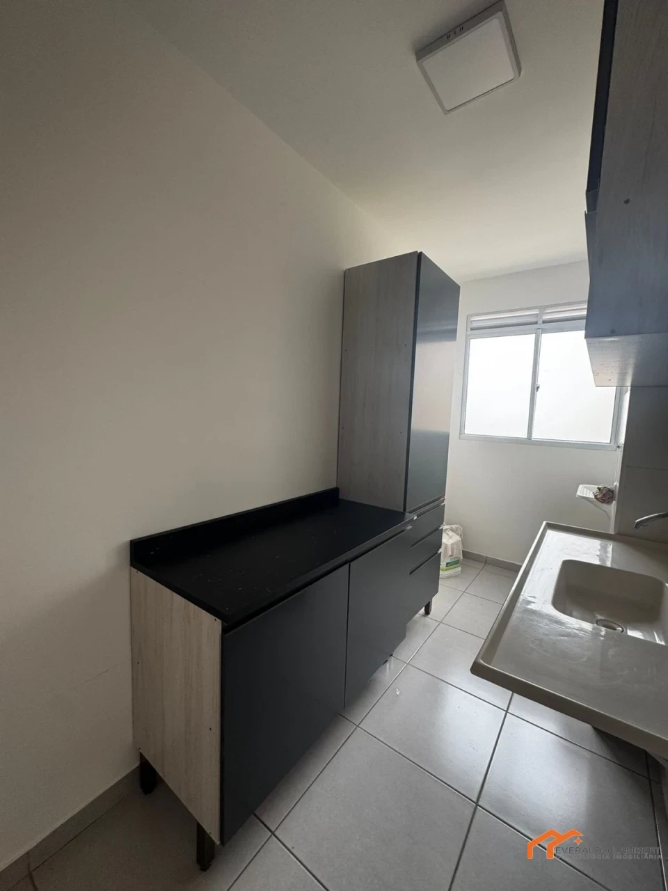 Imagens do imóveis APARTAMENTO ED. LAKE PORTINARI
