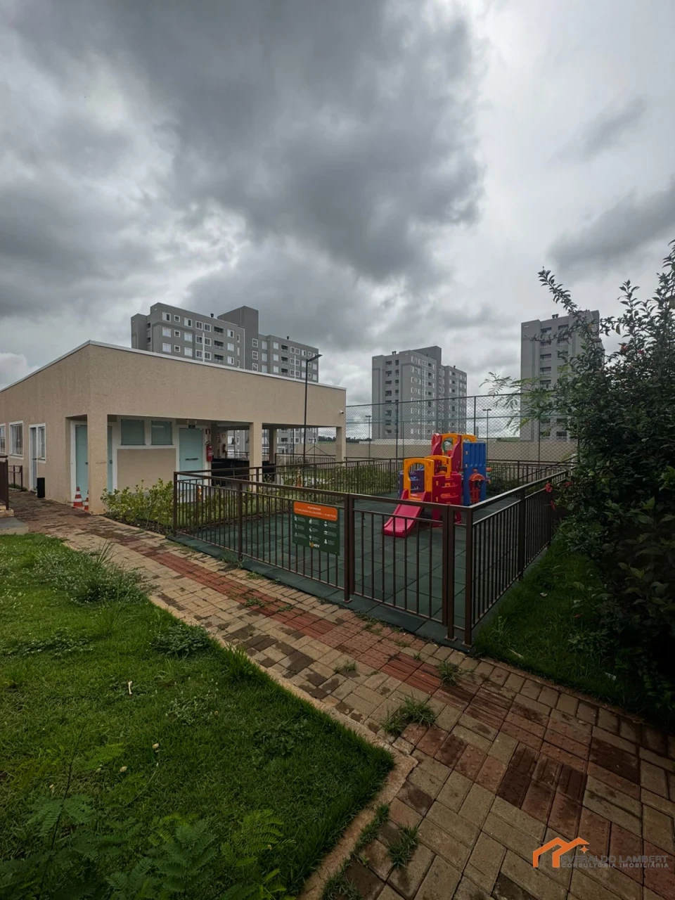 Imagens do imóveis APARTAMENTO ED. LAKE PORTINARI