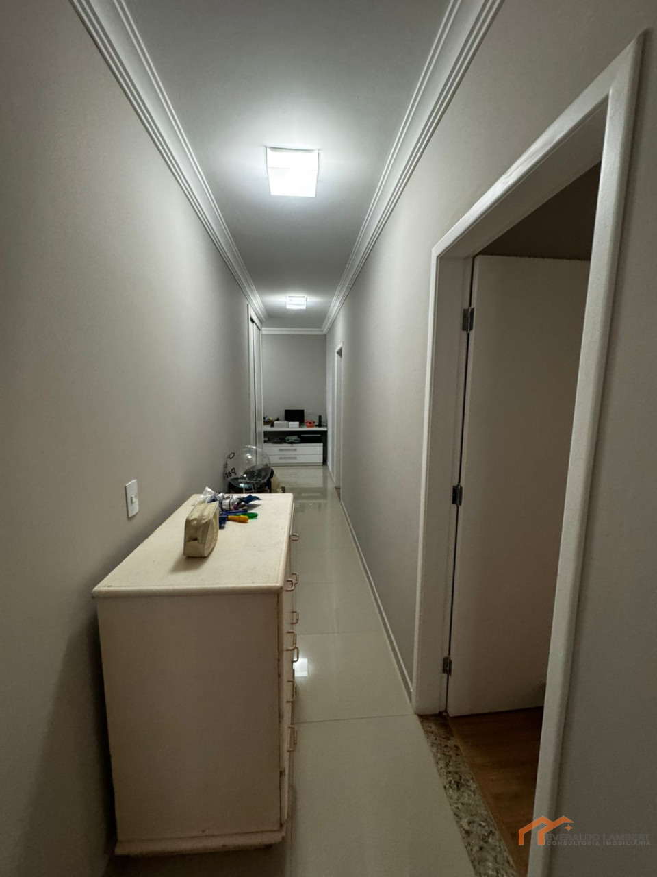 Imagens do imóveis CASA COND. ROYAL FOREST RESIDENCE | 3 Suítes.