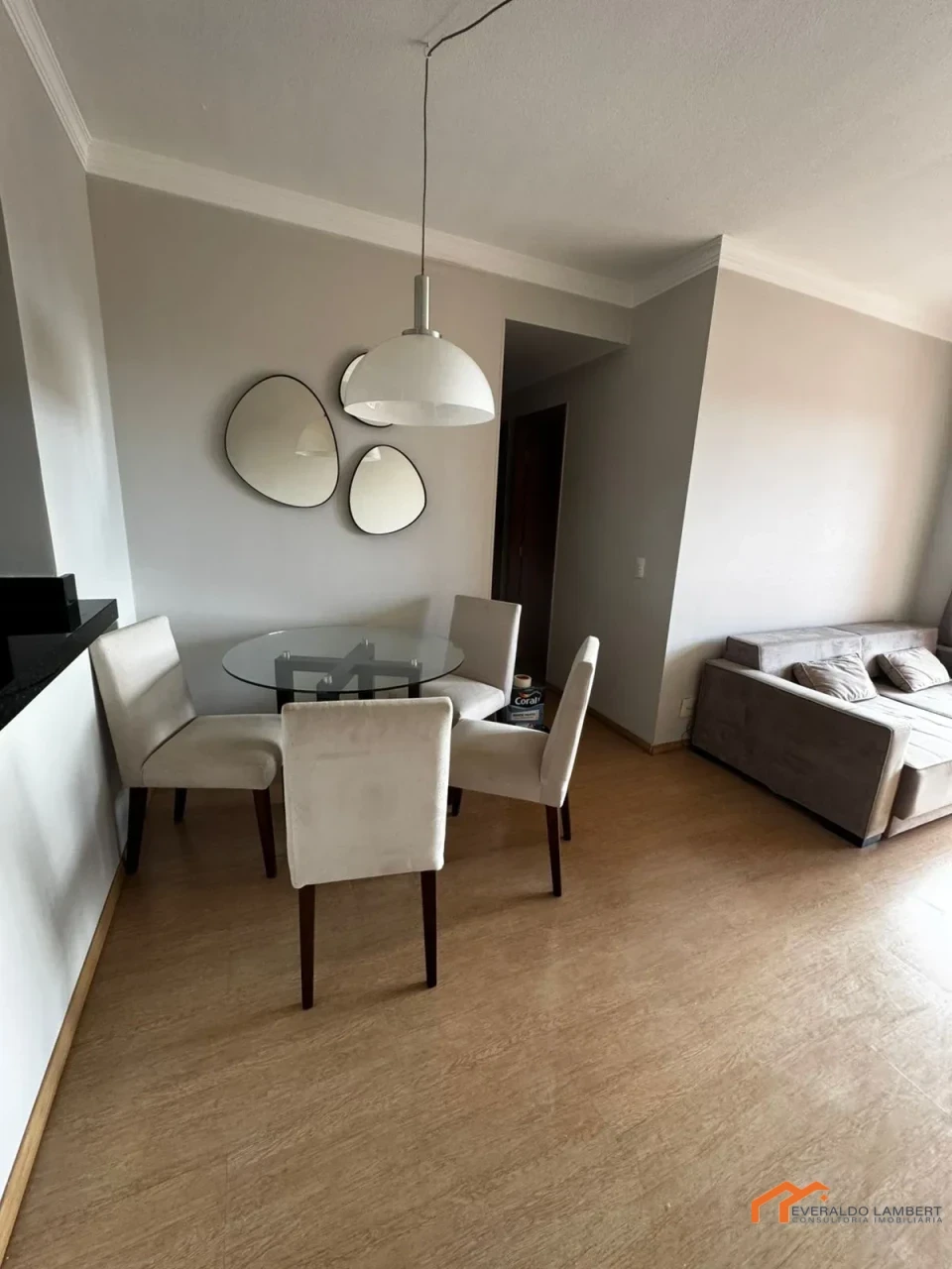 Imagens do imóveis APARTAMENTO ED. NOVITA | MOBILIADO - CENTRO.