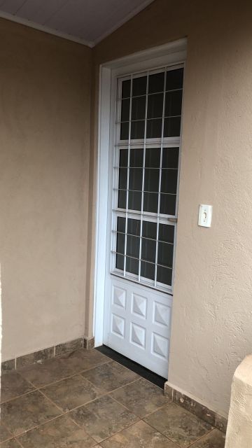 Imagens do imóveis CASA COM EDÍCULA.