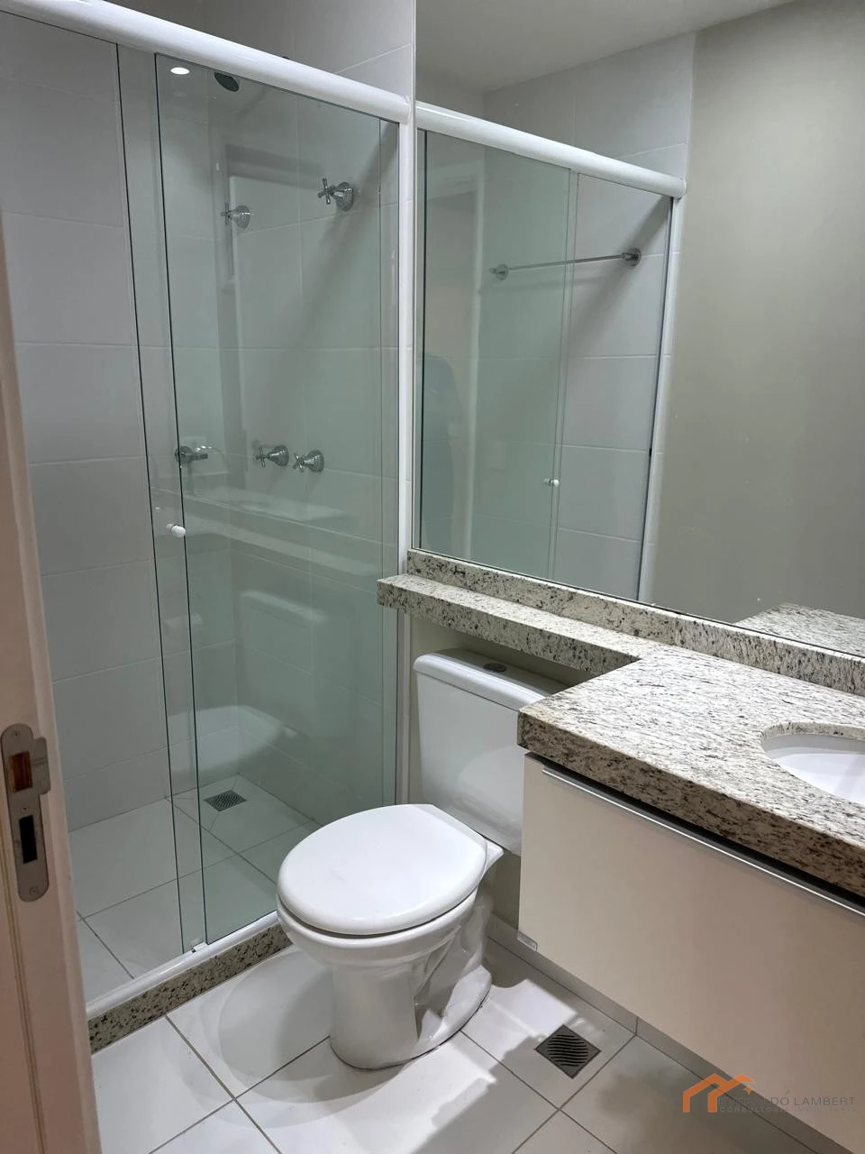 Imagens do imóveis APARTAMENTO ED. COSMOPOLITAN RESIDENCE