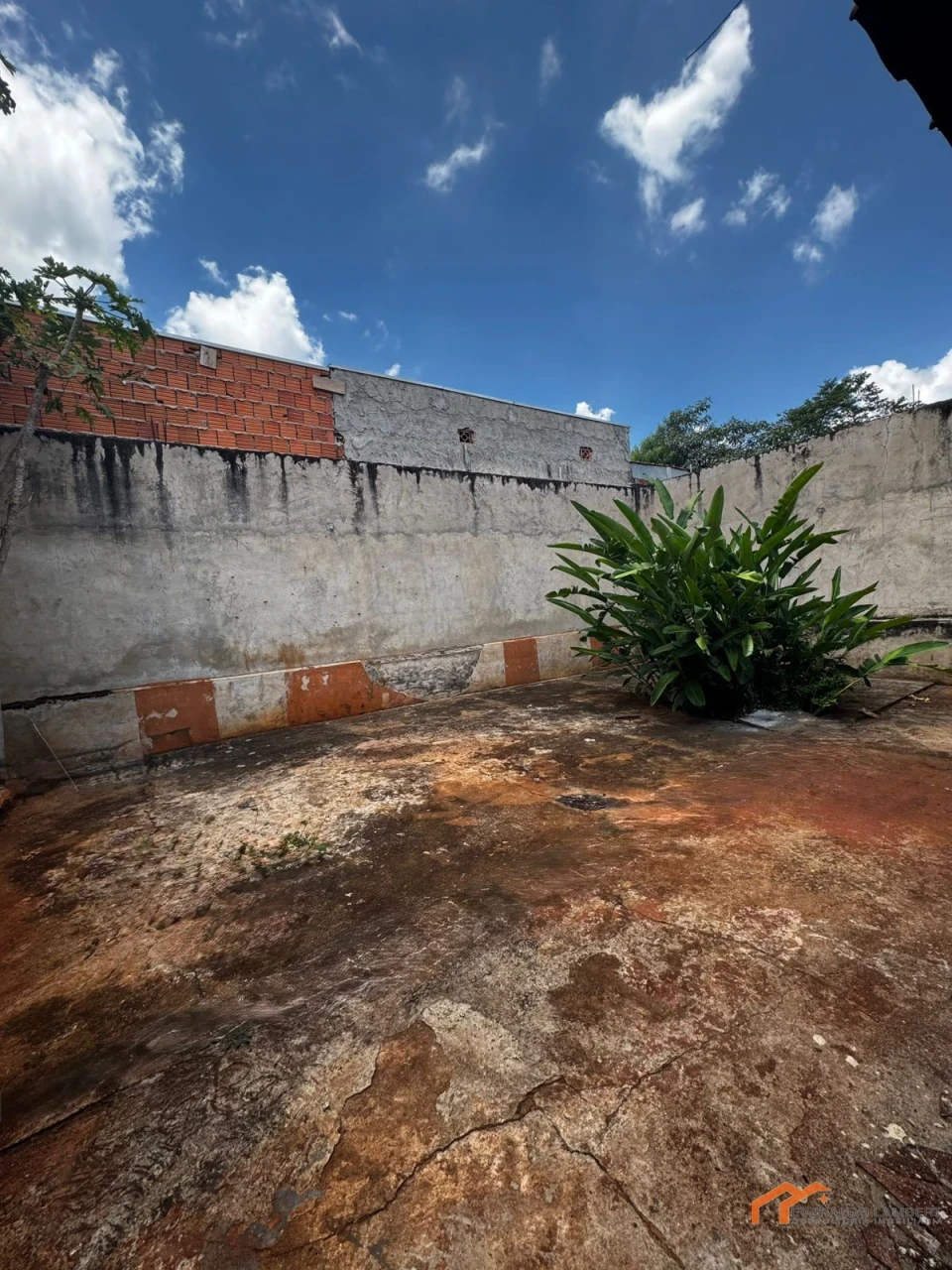 Imagens do imóveis CASA JD. BARCELONA | 01 DORM.