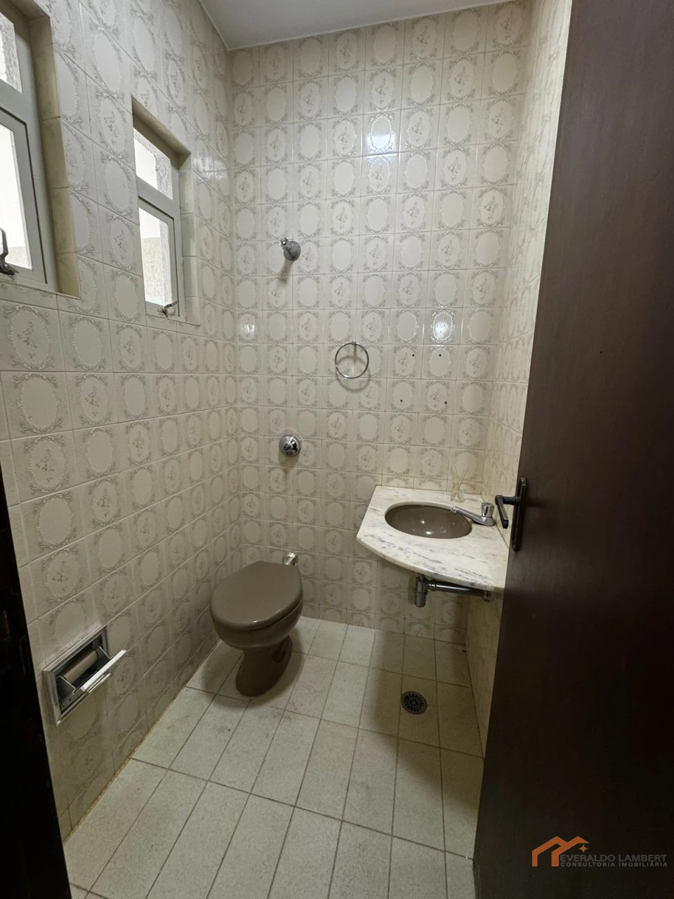 Imagens do imóveis CASA JD. QUEBEC