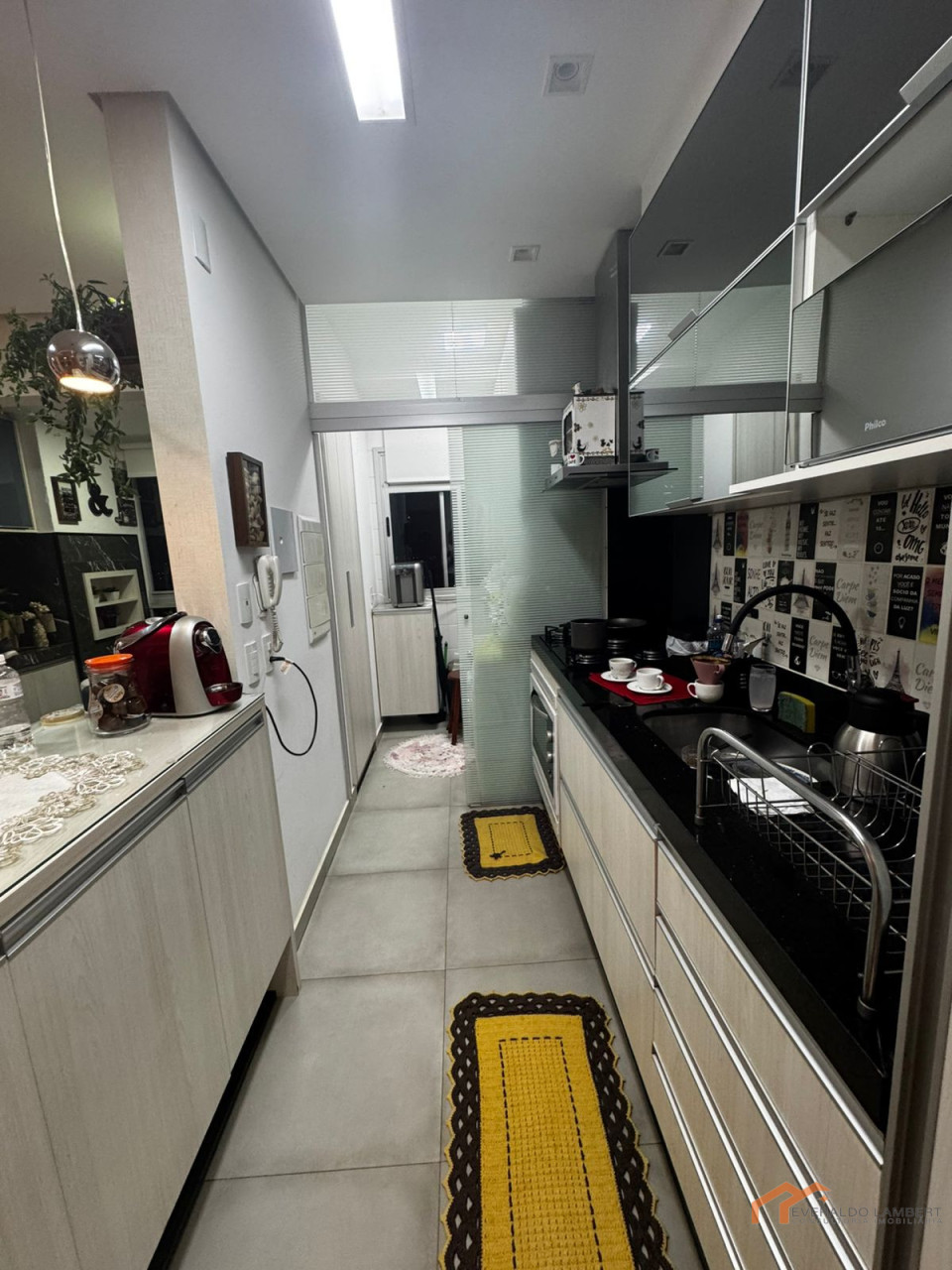 Imagens do imóveis APARTAMENTO ED. ACQUAROYAL